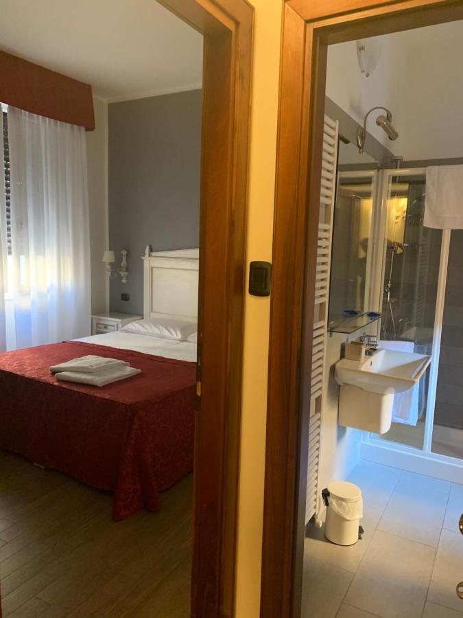 Notti sull'Adige Hotell Verona Exteriör bild