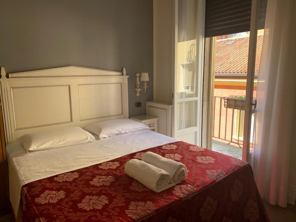 Notti sull'Adige Hotell Verona Exteriör bild